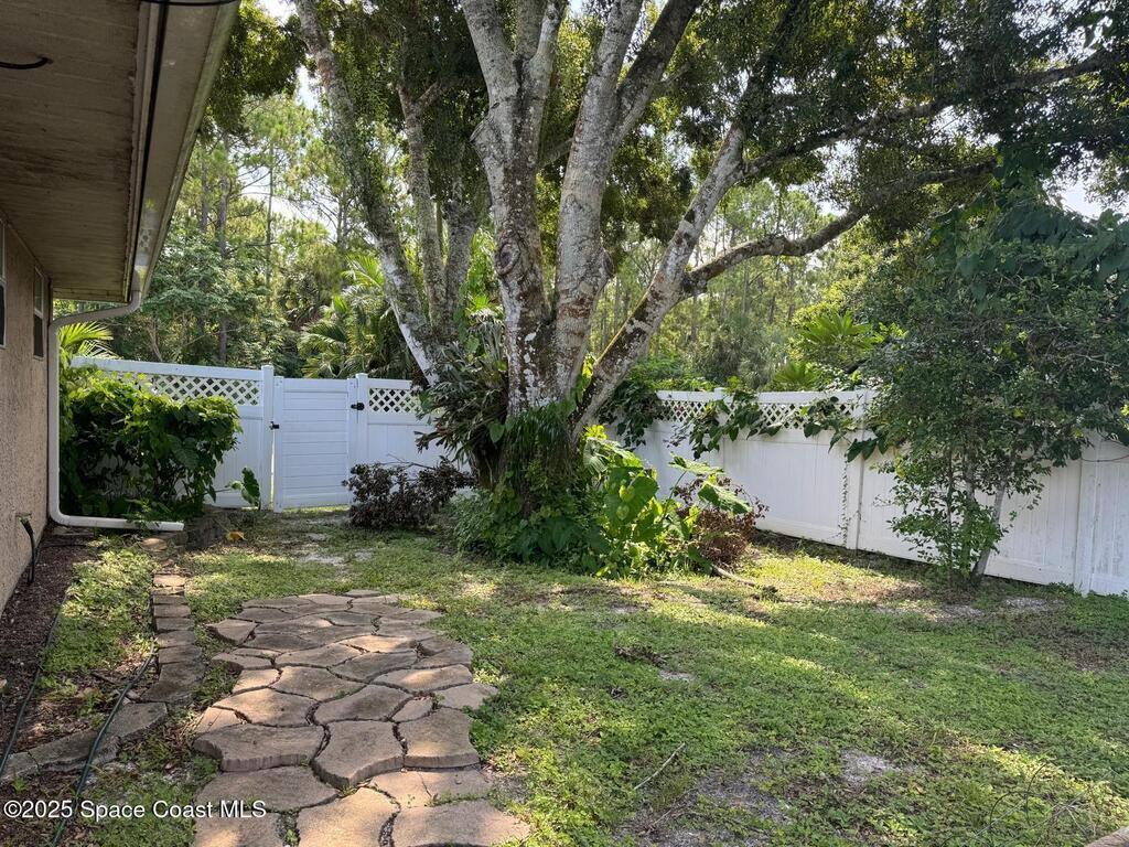 840 Cortland Avenue, Palm Bay, FL 32907