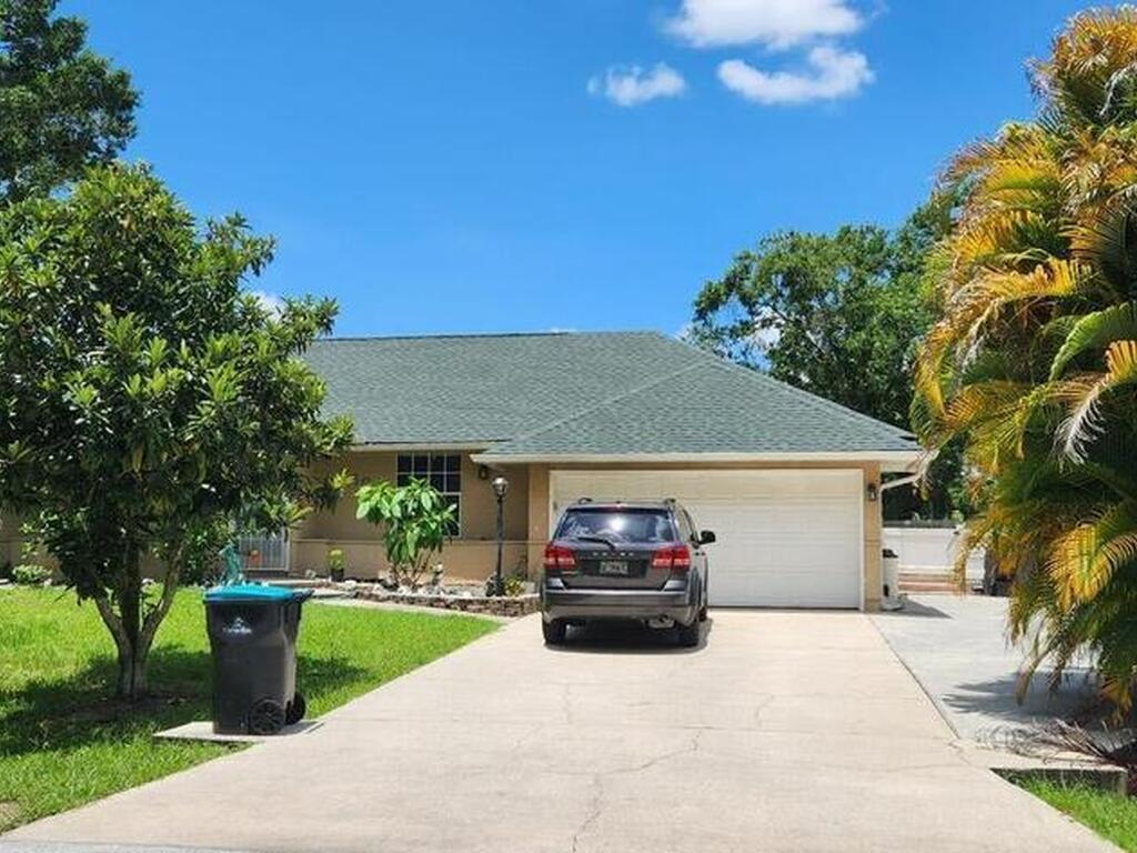 840 Cortland Avenue, Palm Bay, FL 32907