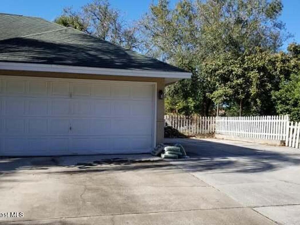 840 Cortland Avenue, Palm Bay, FL 32907