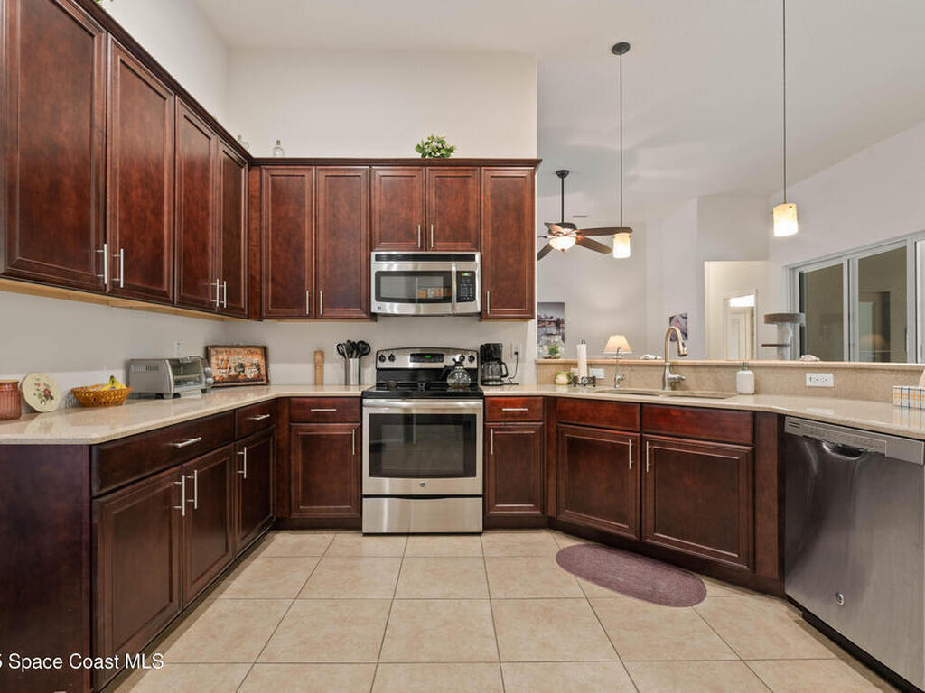 185 Dandridge Avenue, Palm Bay, FL 32907