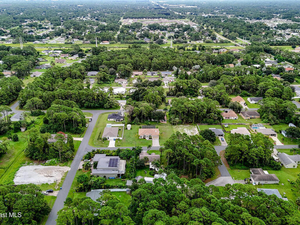 185 Dandridge Avenue, Palm Bay, FL 32907