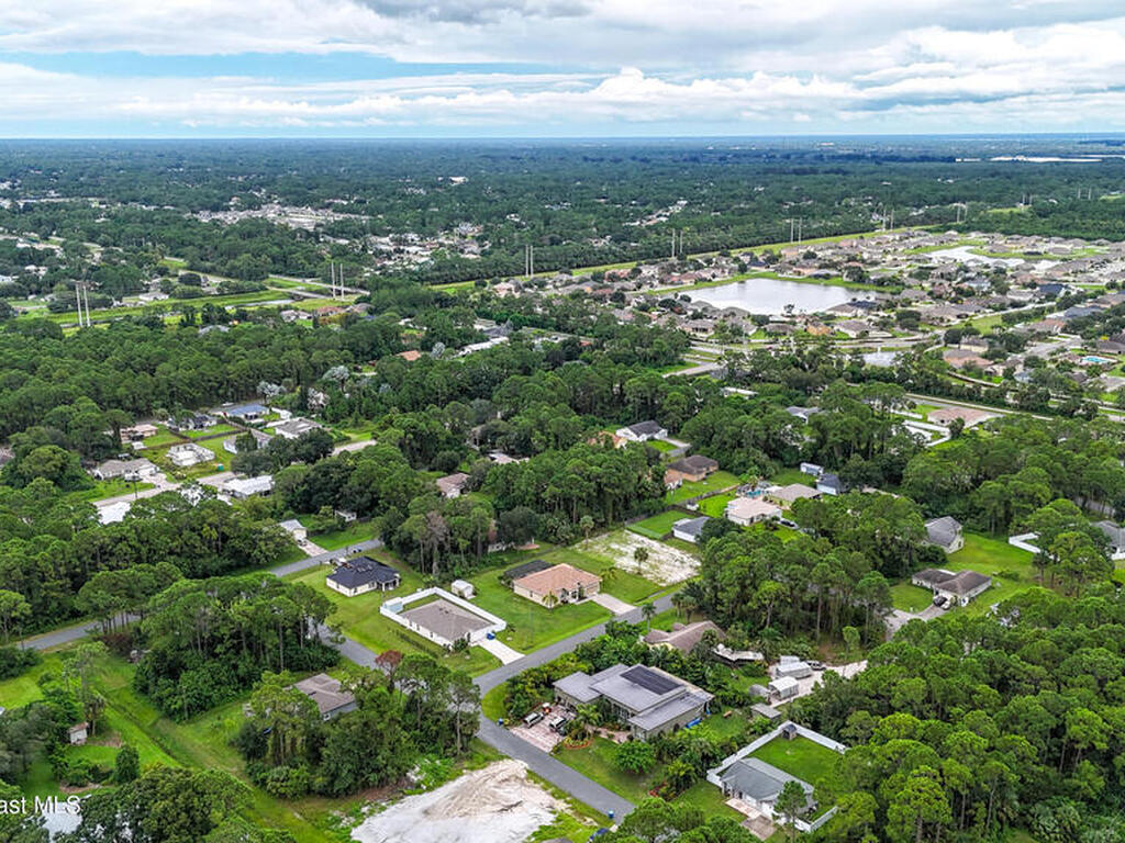185 Dandridge Avenue, Palm Bay, FL 32907