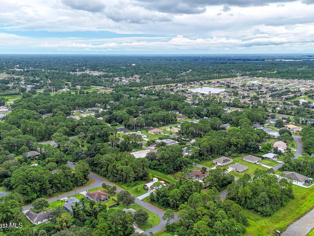 185 Dandridge Avenue, Palm Bay, FL 32907