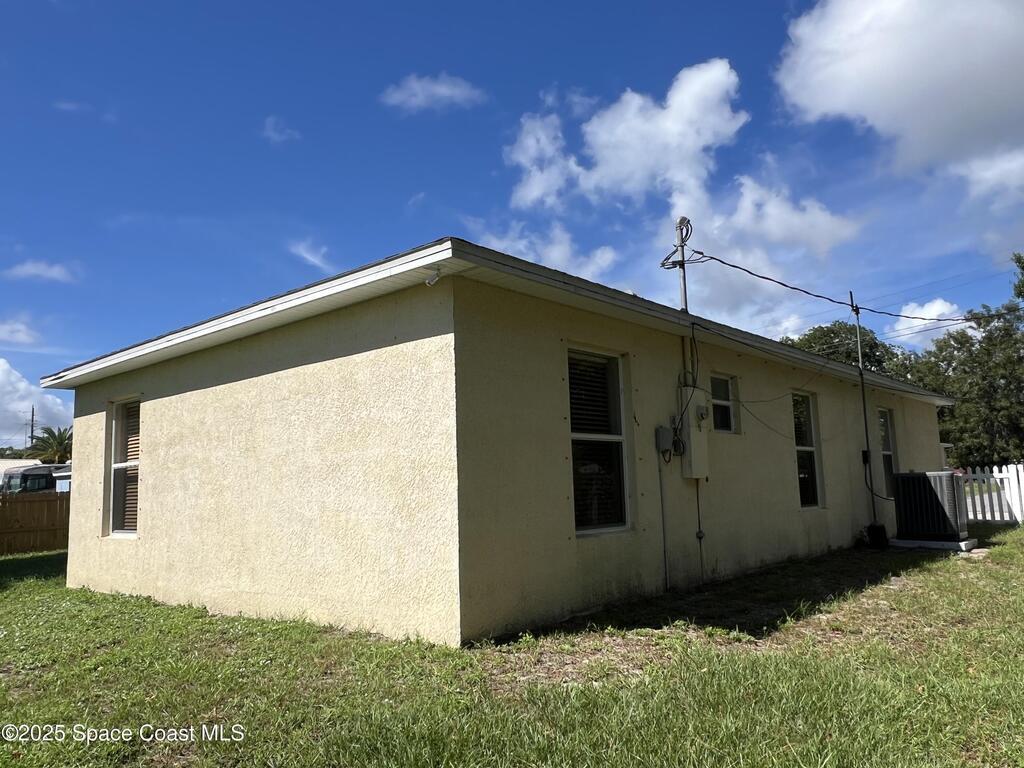1244 Lynne Drive, Merritt Island, FL 32952