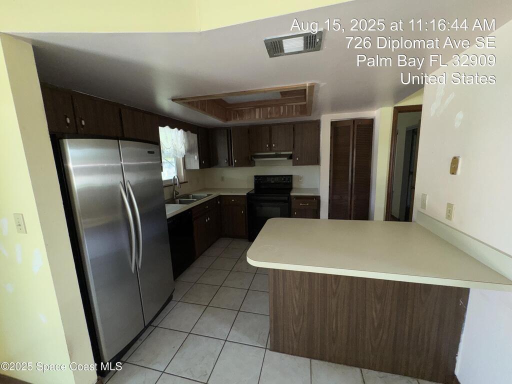 726 Diplomat Avenue, Palm Bay, FL 32909