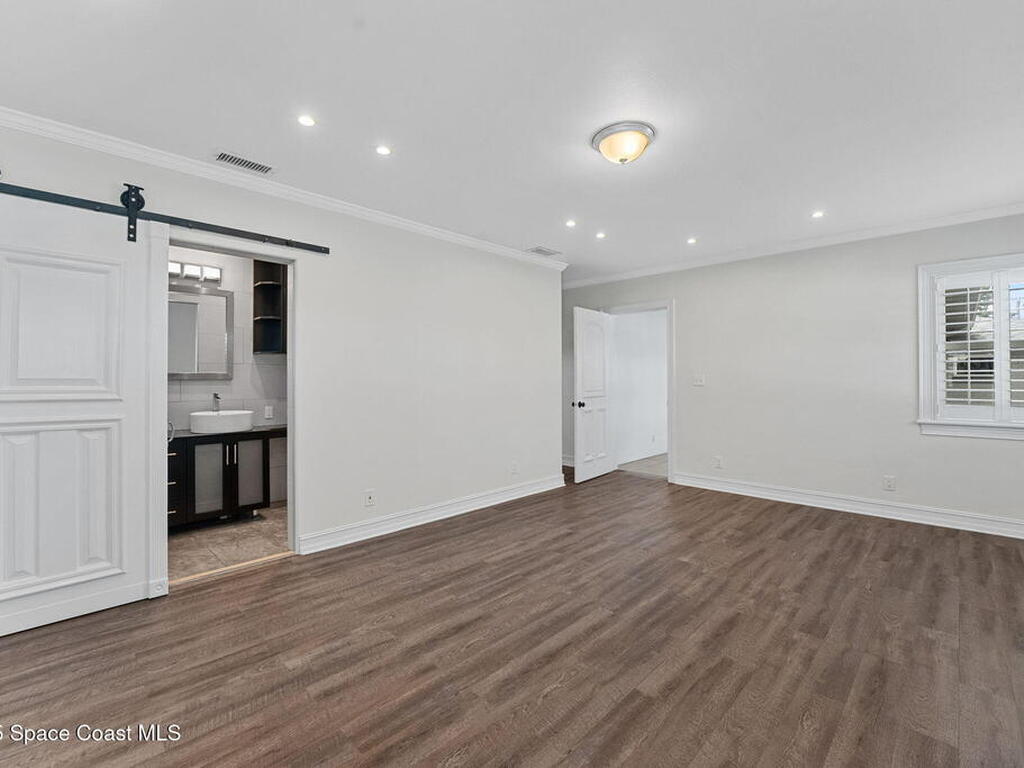 2203 S Peninsula Drive, Daytona Beach, FL 32118