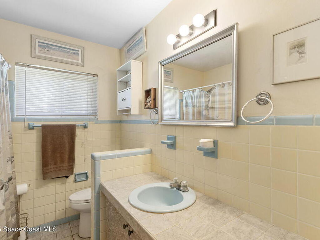 103 E Avenue A, Melbourne, FL 32901