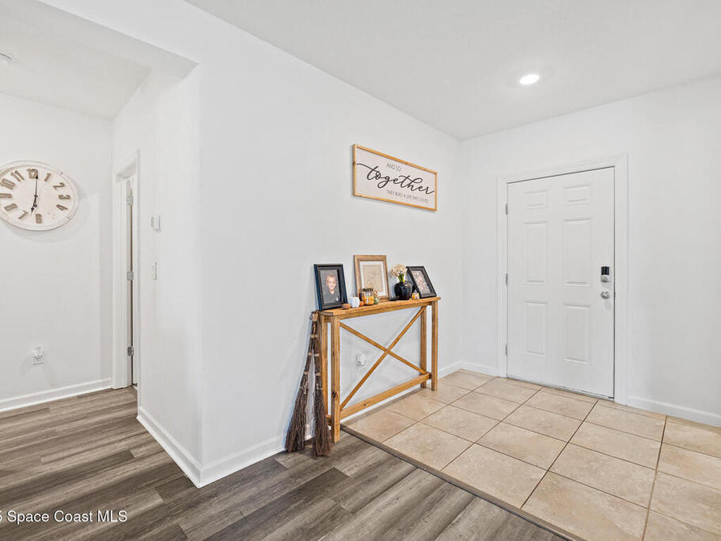 3259 Burrowing Owl Drive, Mims, FL 32754