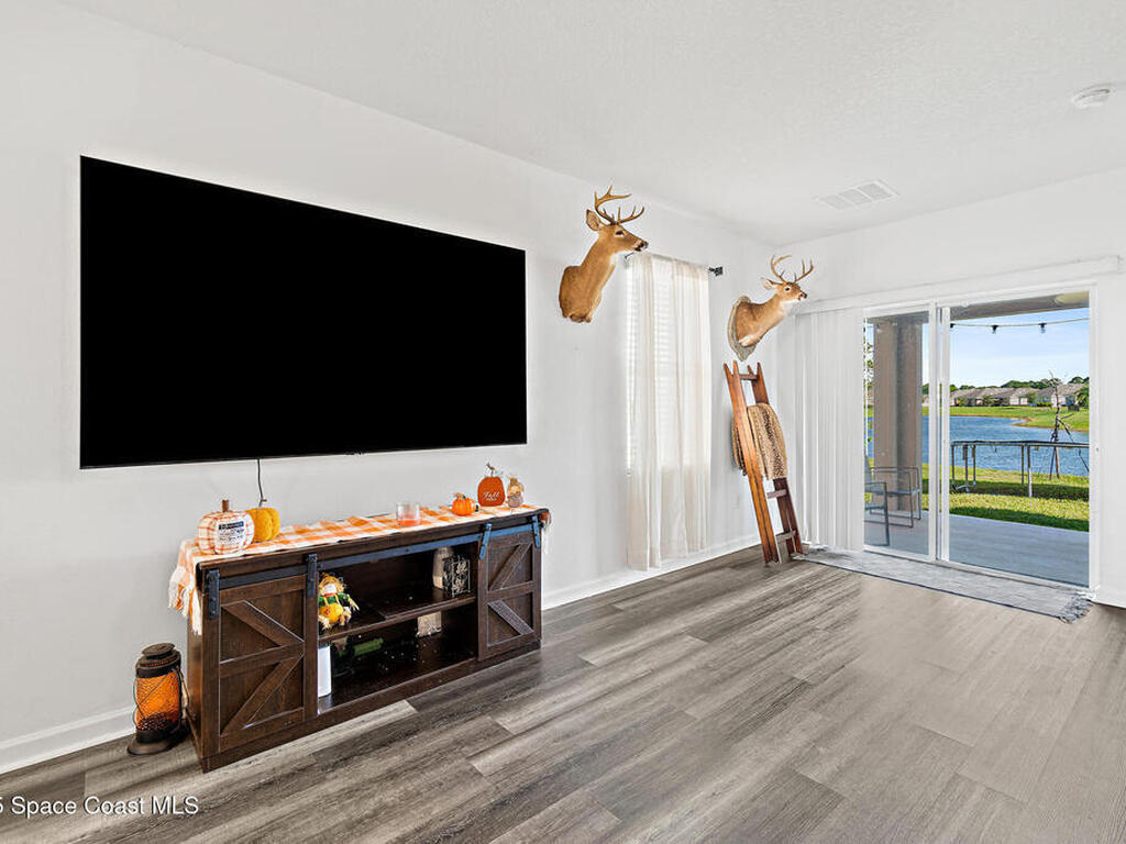 3259 Burrowing Owl Drive, Mims, FL 32754