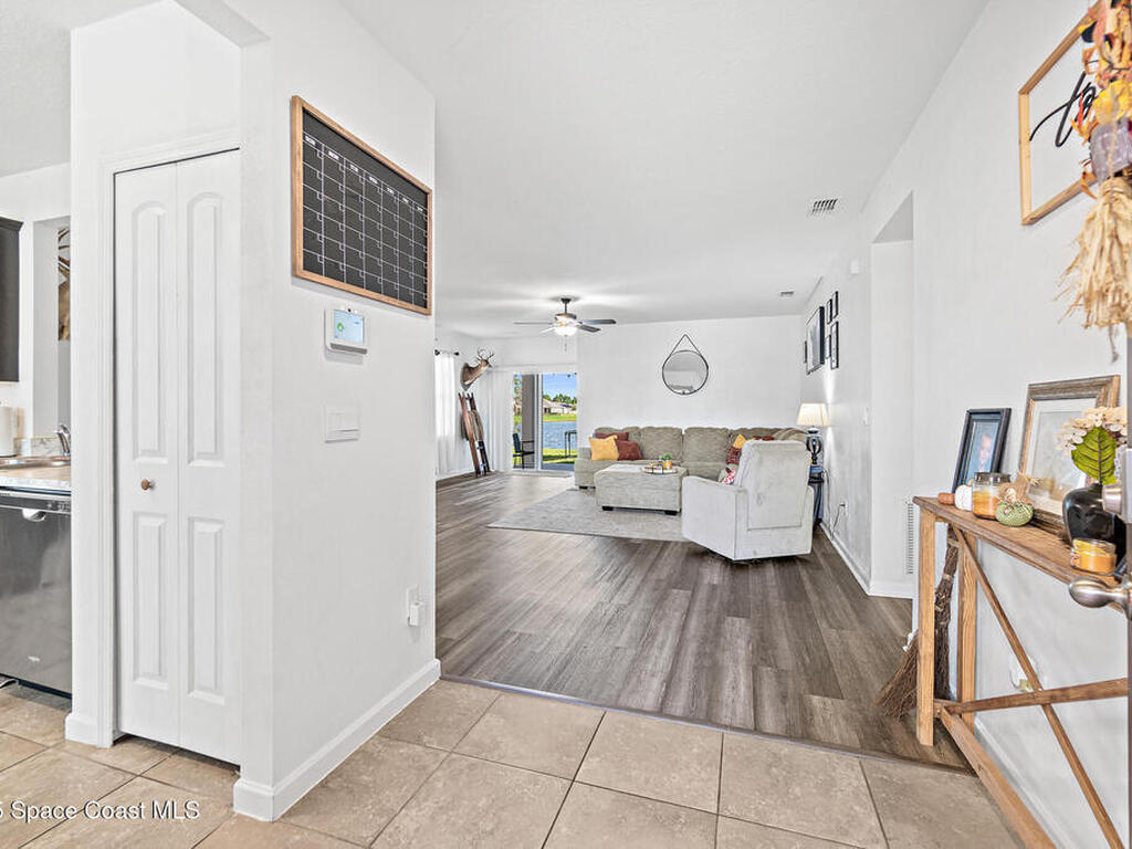 3259 Burrowing Owl Drive, Mims, FL 32754