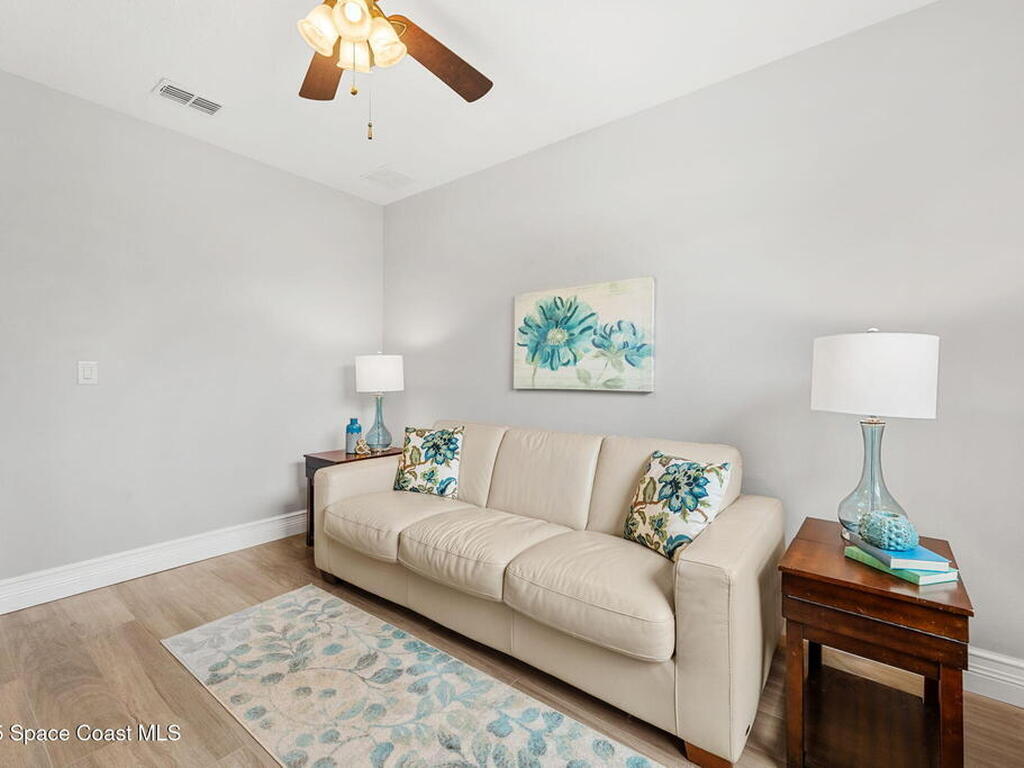 4009 Gardenwood Circle, Grant, FL 32949