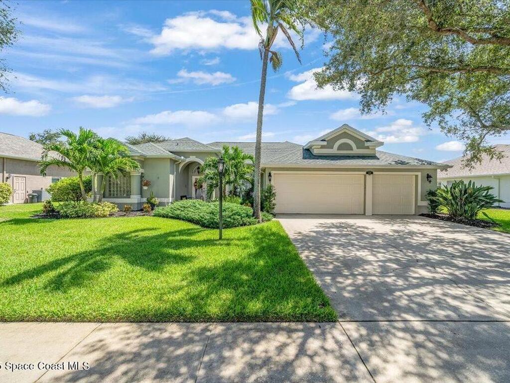 5858 Newbury Circle, Melbourne, FL 32940