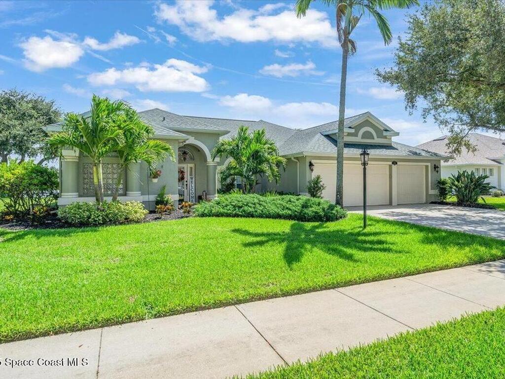 5858 Newbury Circle, Melbourne, FL 32940