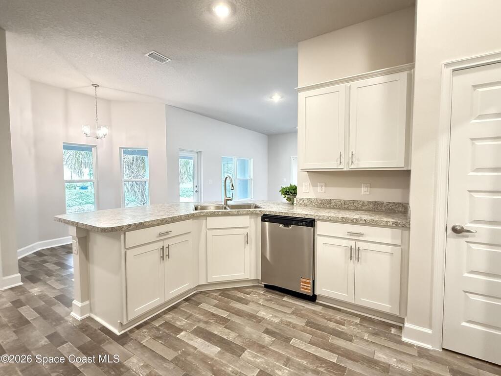 832 Majestic Avenue, Sebastian, FL 32958