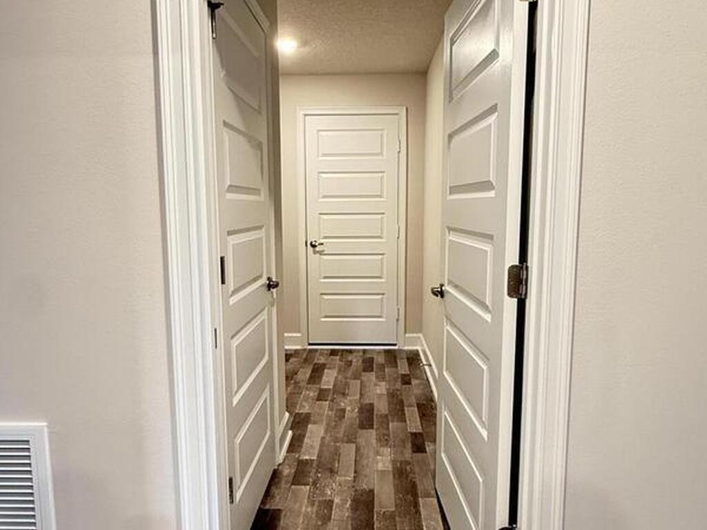 832 Majestic Avenue, Sebastian, FL 32958