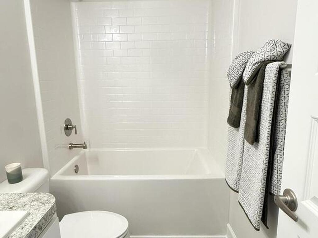 832 Majestic Avenue, Sebastian, FL 32958