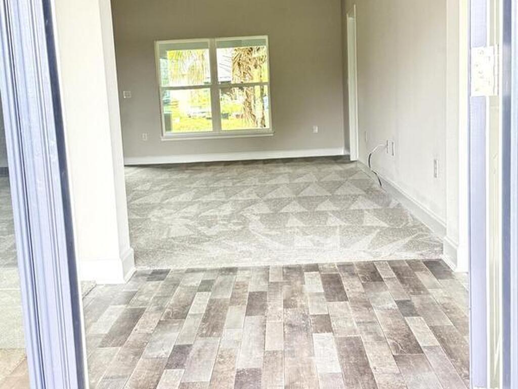 832 Majestic Avenue, Sebastian, FL 32958