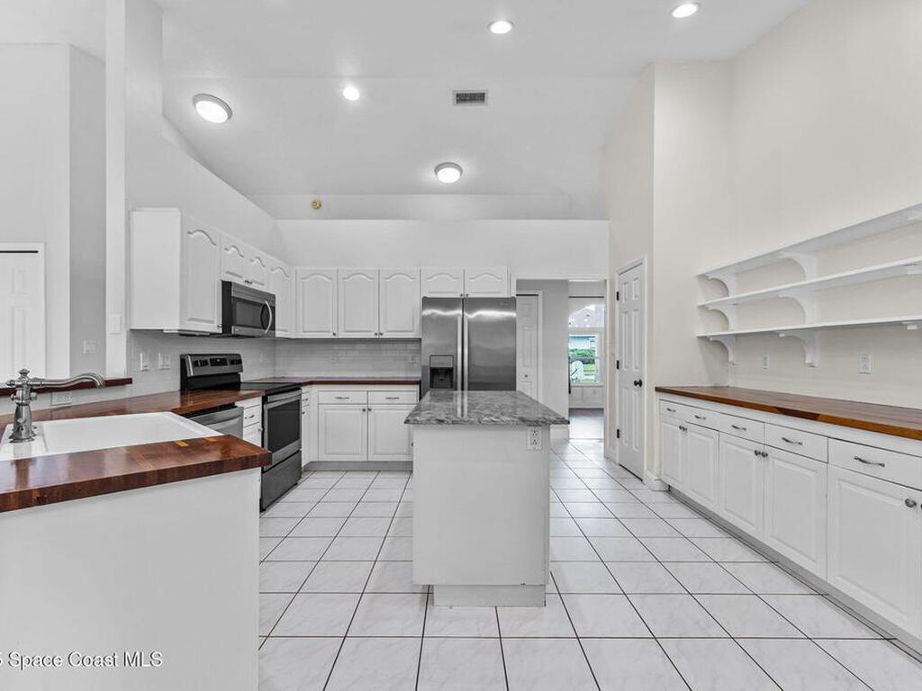 370 Northgrove Drive, Merritt Island, FL 32953