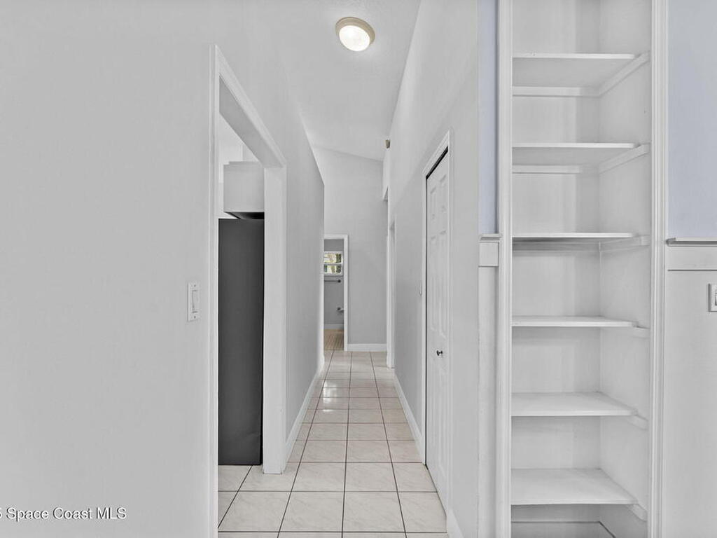 370 Northgrove Drive, Merritt Island, FL 32953