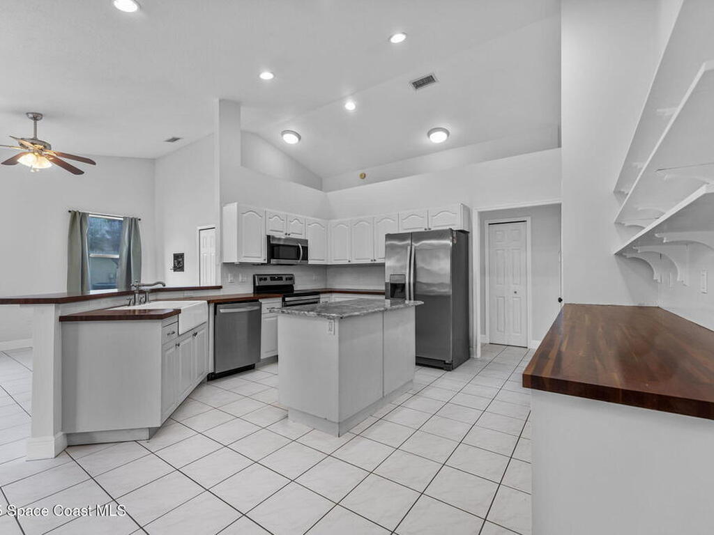 370 Northgrove Drive, Merritt Island, FL 32953