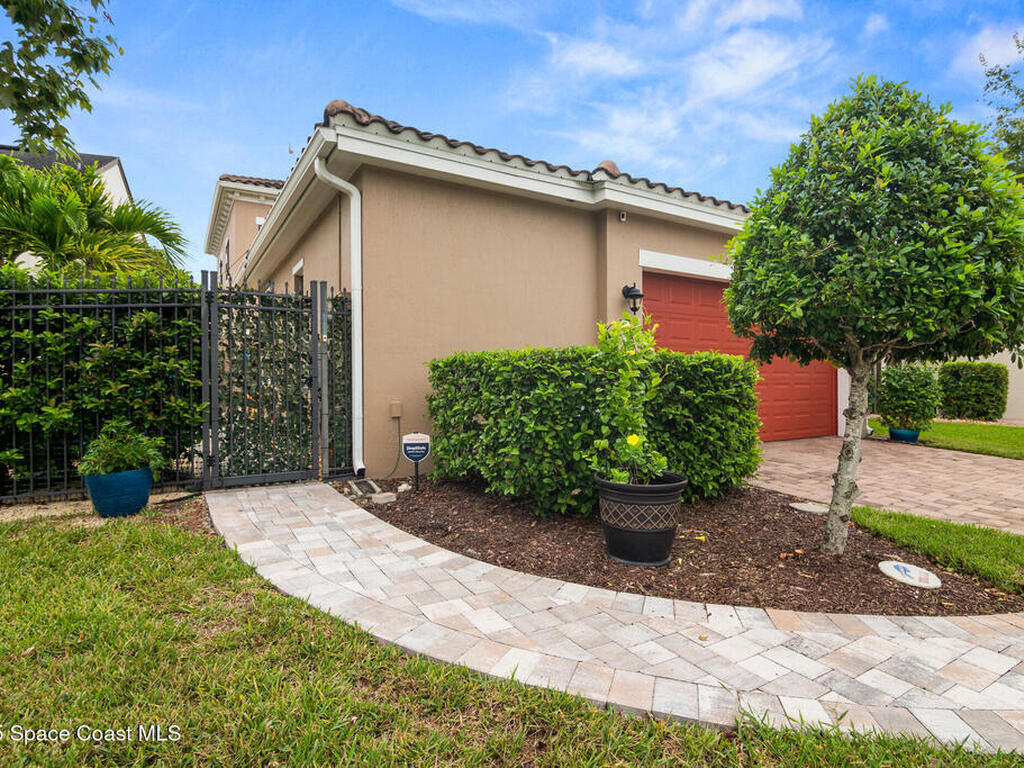 2265 Framura Lane, Melbourne, FL 32940
