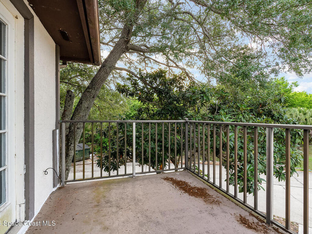 655 Angela Lane, Titusville, FL 32796