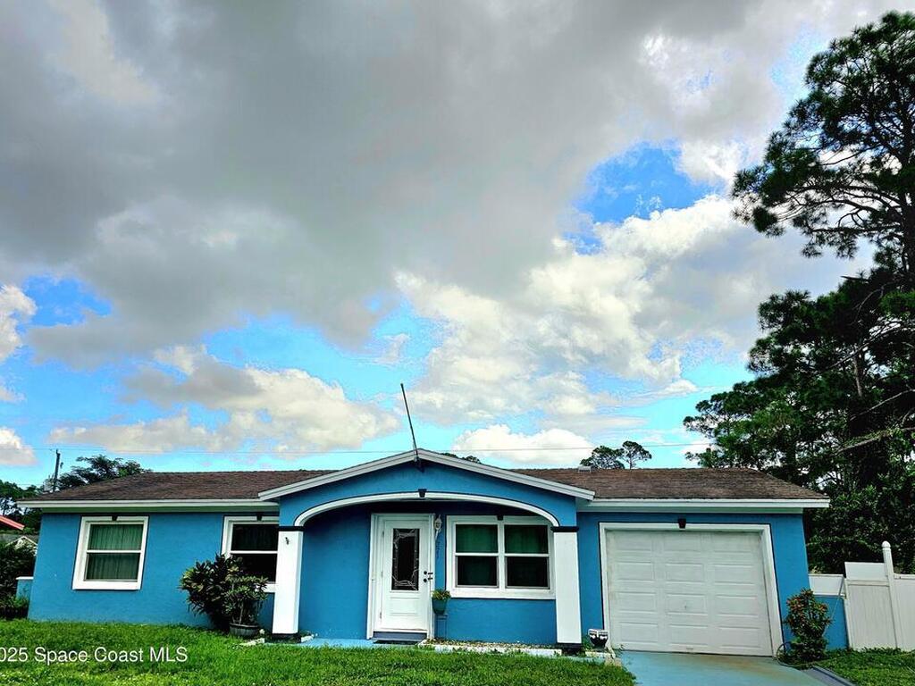 271 Anthony Avenue, Palm Bay, FL 32909