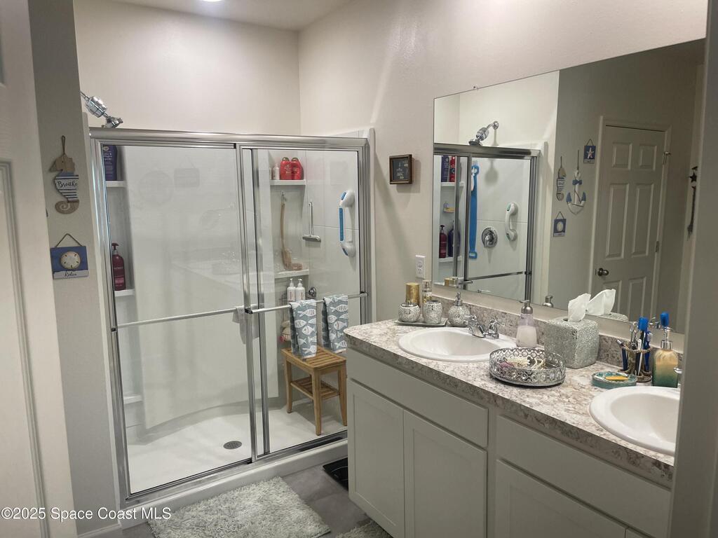 939 Remington Green Drive, Palm Bay, FL 32909