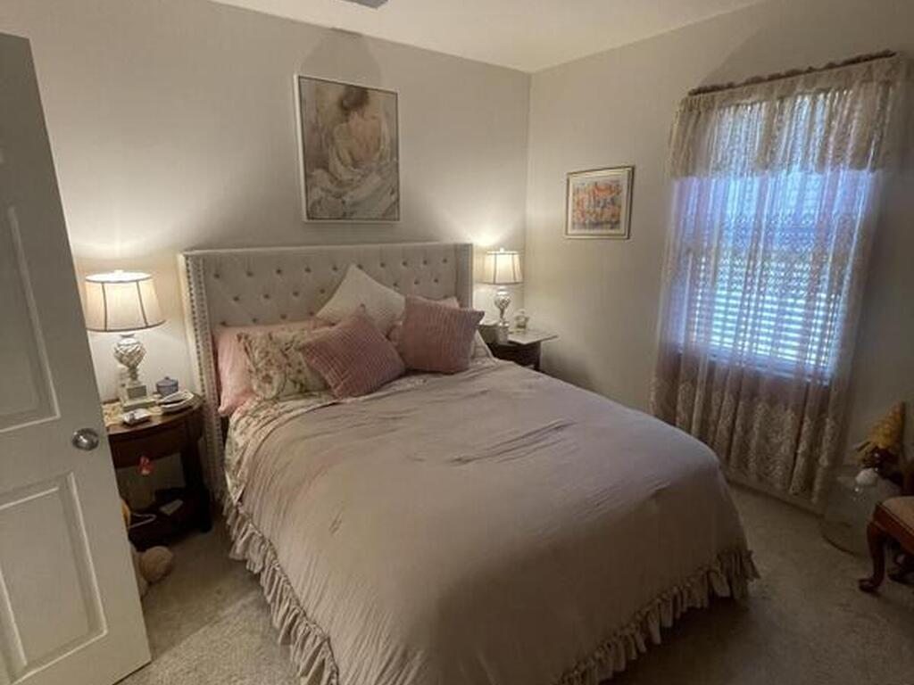 939 Remington Green Drive, Palm Bay, FL 32909