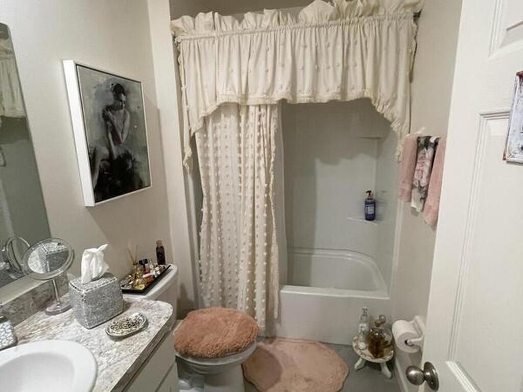 939 Remington Green Drive, Palm Bay, FL 32909