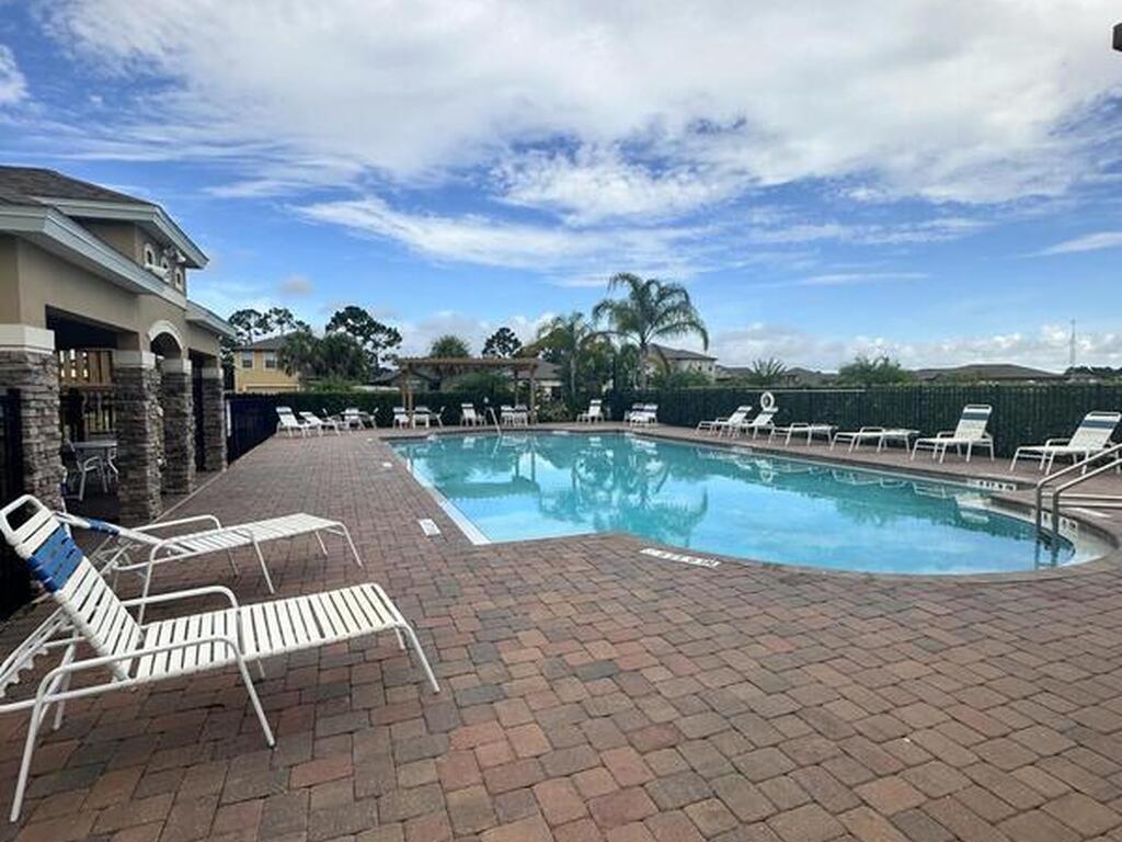 939 Remington Green Drive, Palm Bay, FL 32909