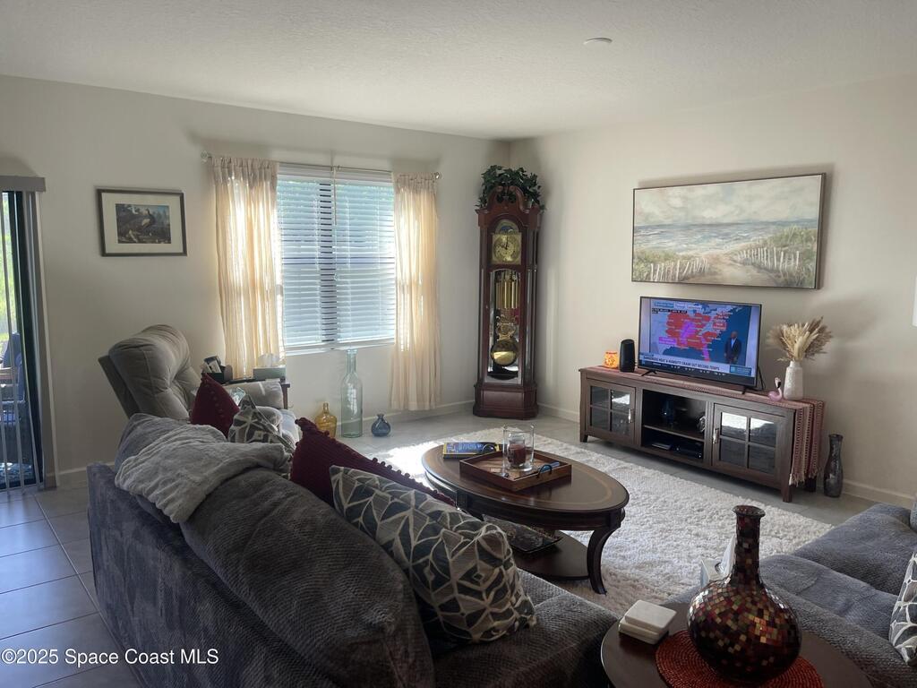 939 Remington Green Drive, Palm Bay, FL 32909