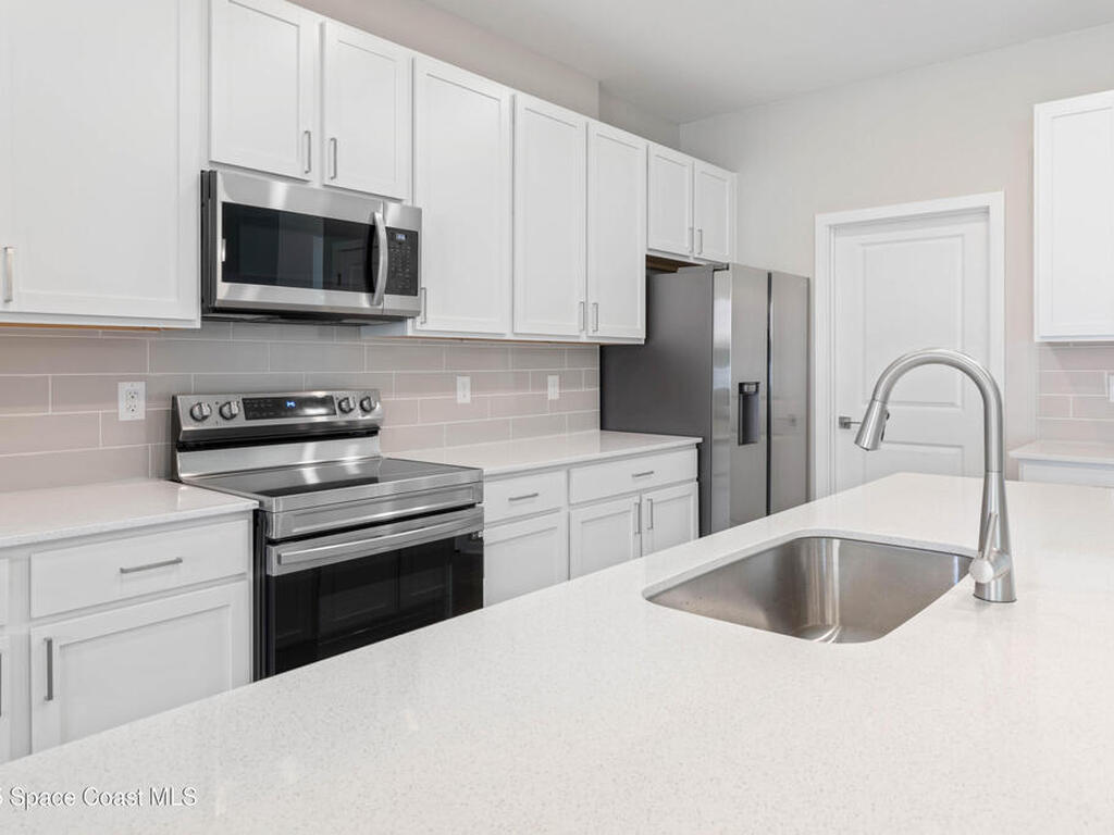 570 Town Road, Palm Bay, FL 32908