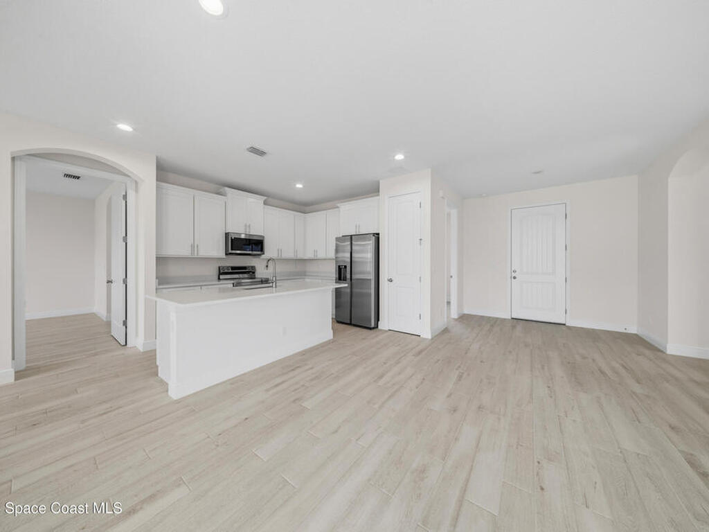 514 Whitehall Avenue, Palm Bay, FL 32908