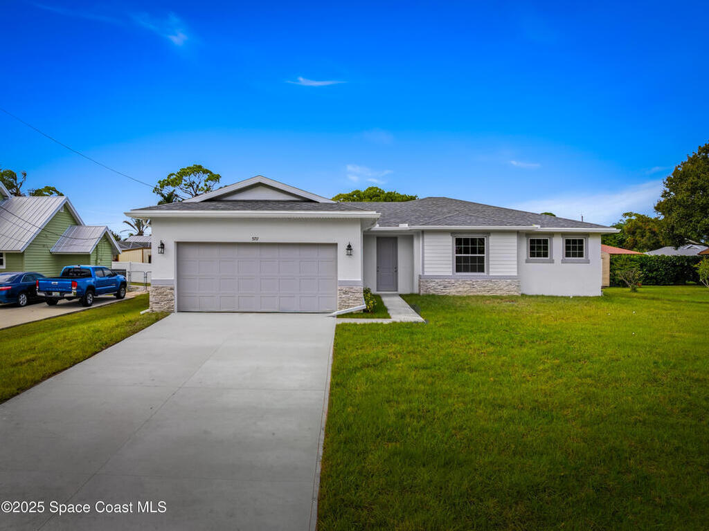 514 Whitehall Avenue, Palm Bay, FL 32908