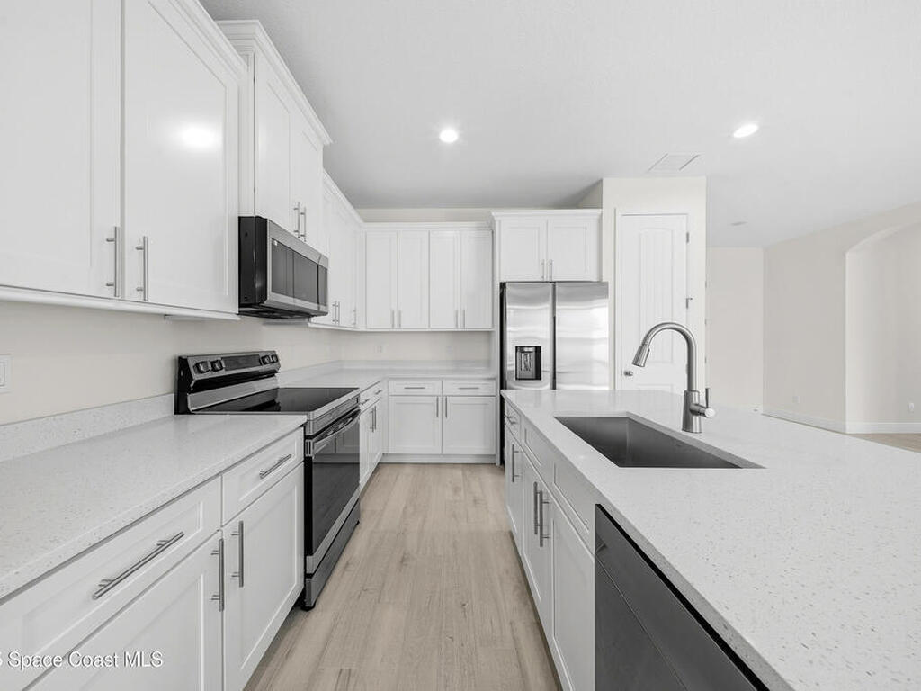 514 Whitehall Avenue, Palm Bay, FL 32908