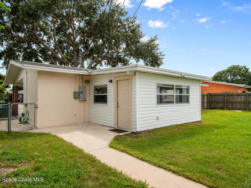 620 Clarke Avenue, Melbourne, FL 32935