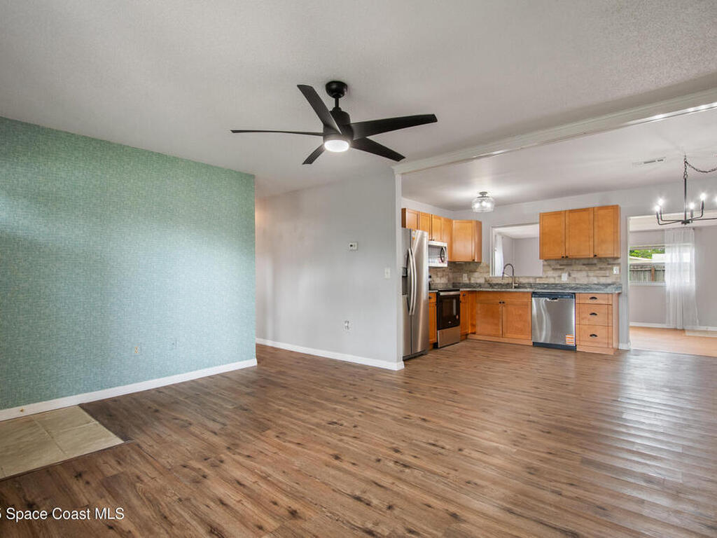 620 Clarke Avenue, Melbourne, FL 32935