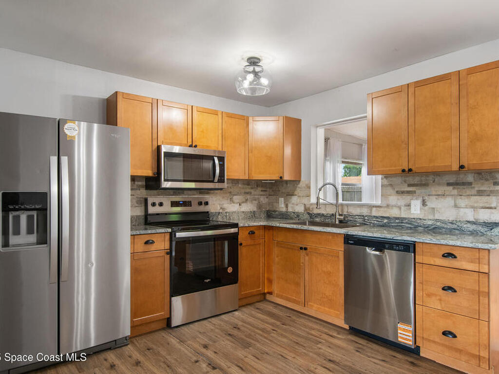 620 Clarke Avenue, Melbourne, FL 32935