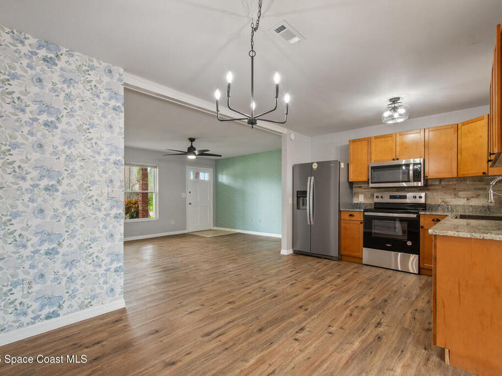 620 Clarke Avenue, Melbourne, FL 32935