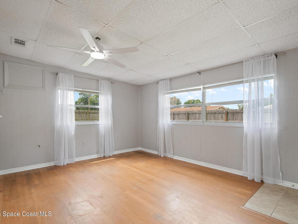 620 Clarke Avenue, Melbourne, FL 32935