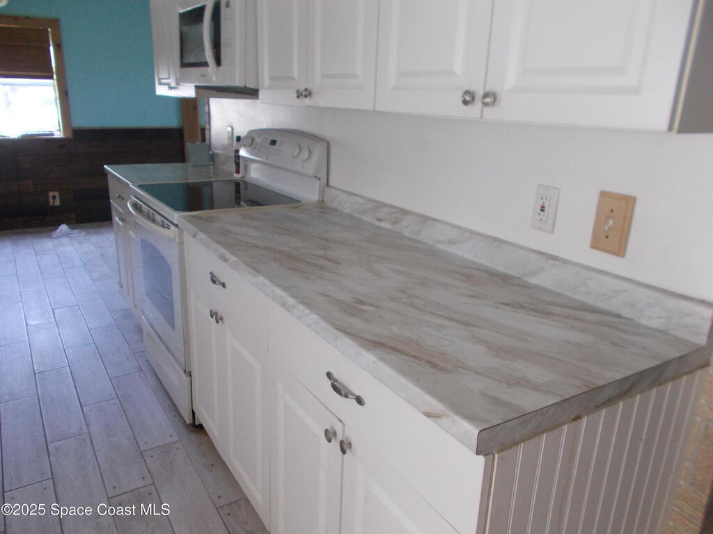 906 Spruce Street, Sebastian, FL 32976