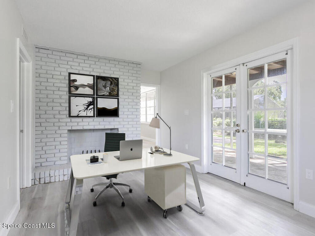 1400 Hoy Lake Court, Rockledge, FL 32955