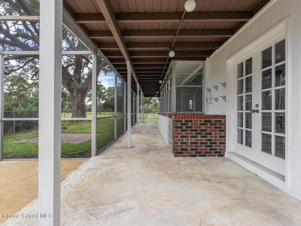 1400 Hoy Lake Court, Rockledge, FL 32955