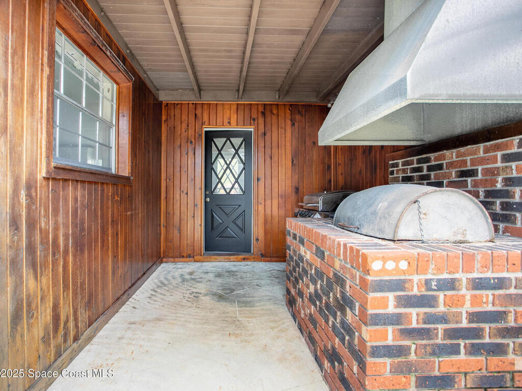 1400 Hoy Lake Court, Rockledge, FL 32955