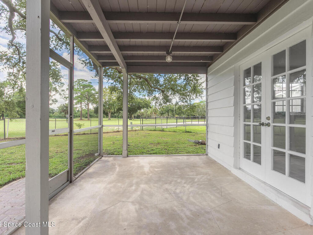 1400 Hoy Lake Court, Rockledge, FL 32955