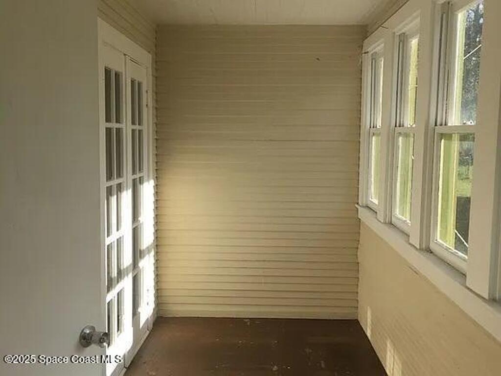 319 N Hollywood Avenue, Daytona Beach, FL 32118