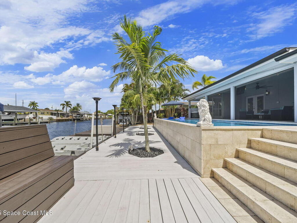 320 Diana Boulevard, Merritt Island, FL 32953