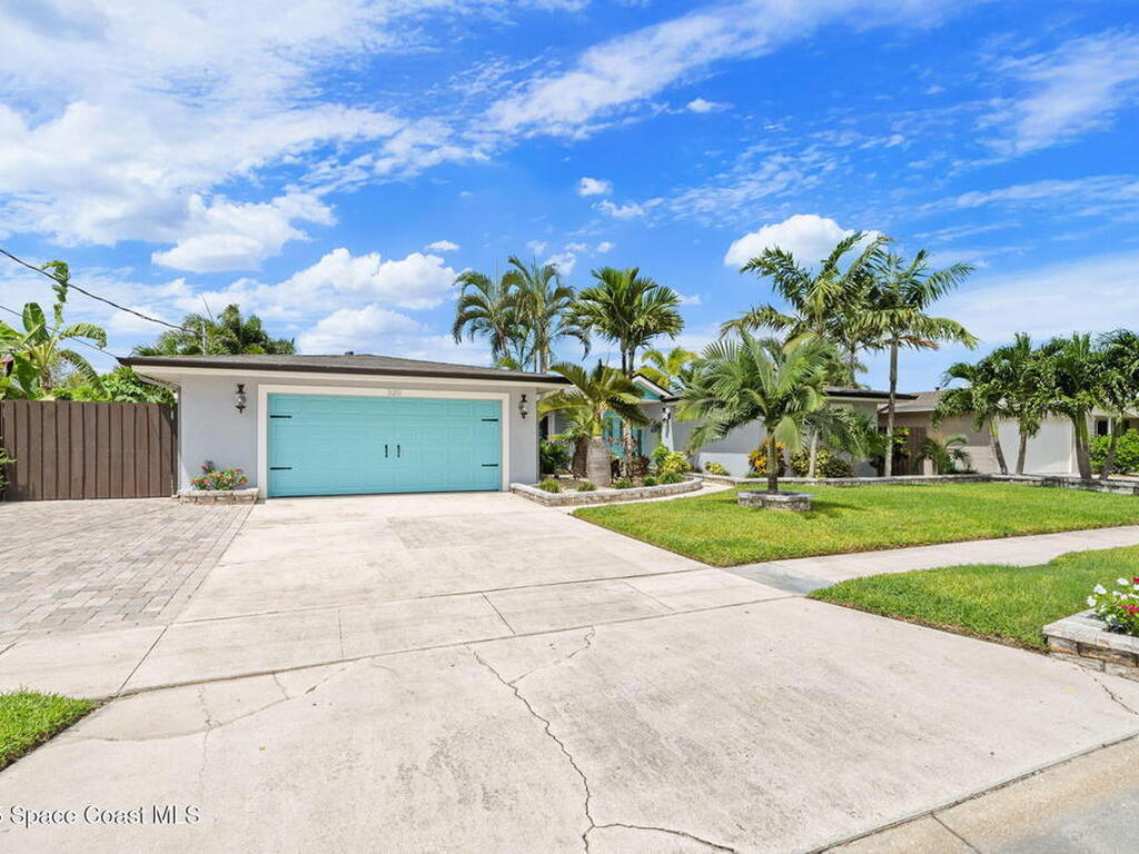 320 Diana Boulevard, Merritt Island, FL 32953
