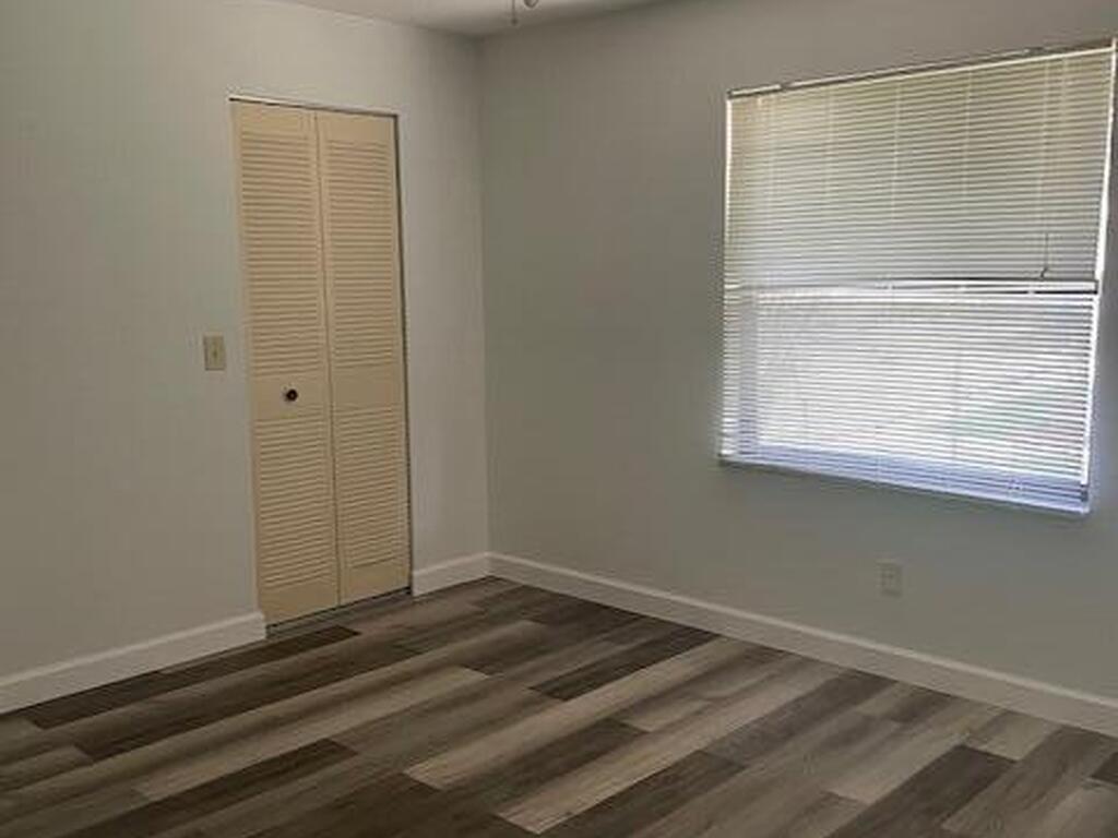 1030 Lee Avenue, Palm Bay, FL 32907